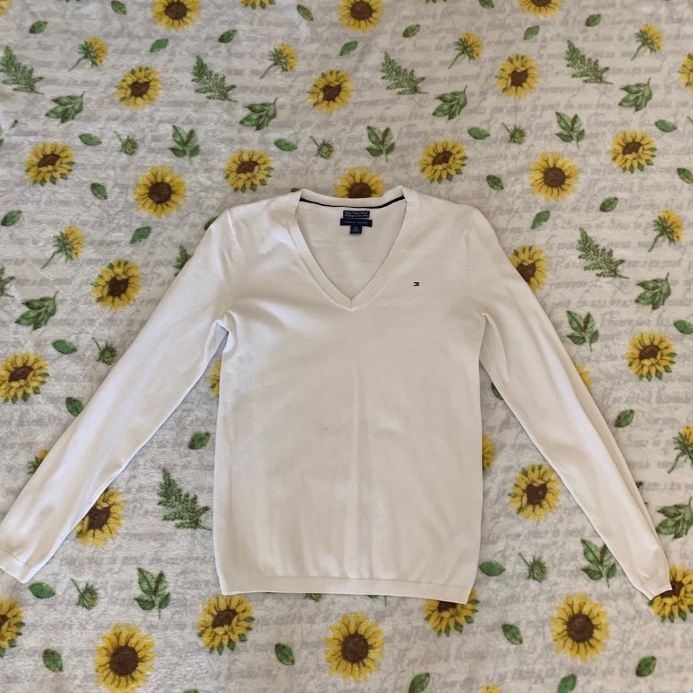 Tommy Hilfiger sweater